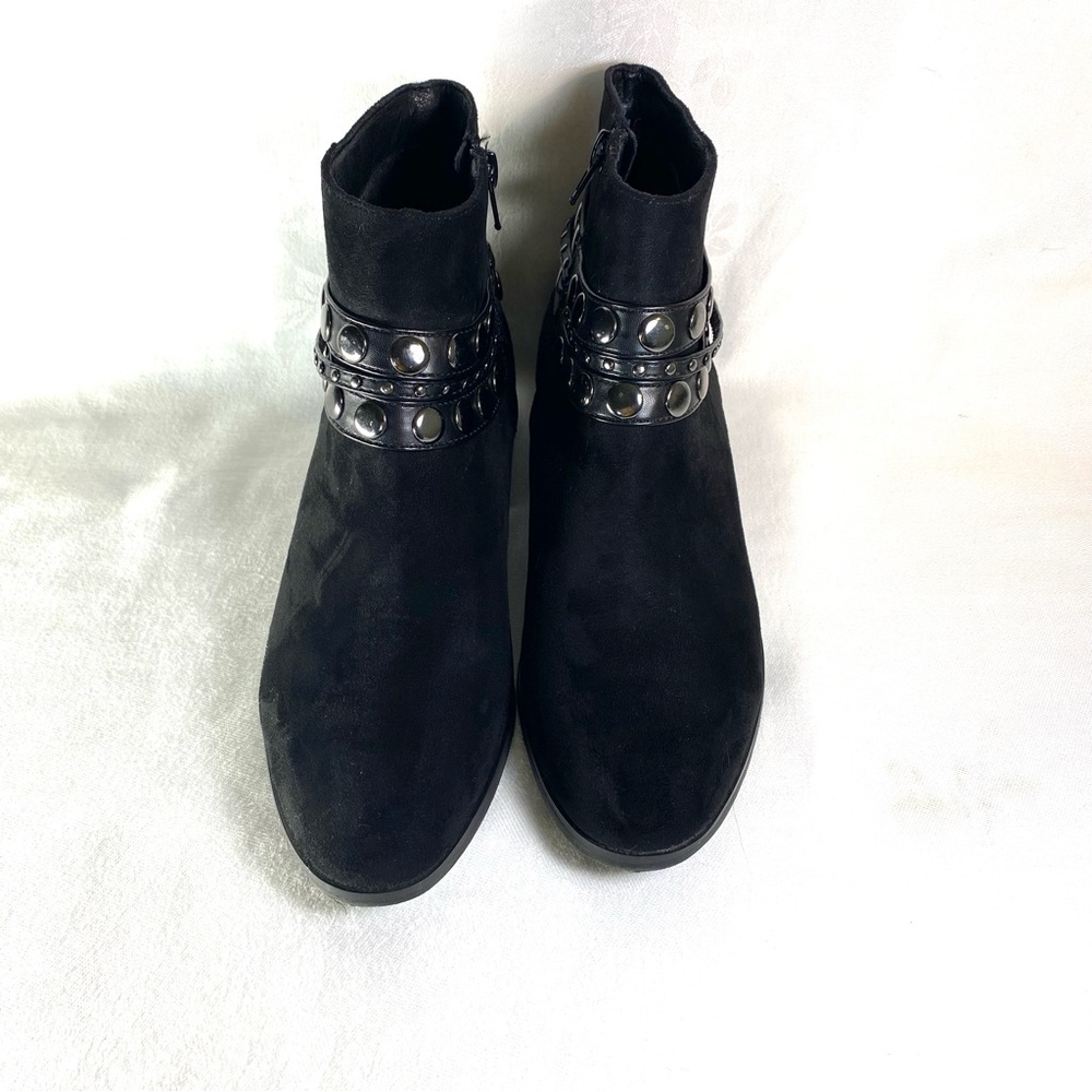 Le Chateau Leather Black Ankle Chelsea Boots Sz 7 Western Feminine Basic EUC - Picture 4 of 9